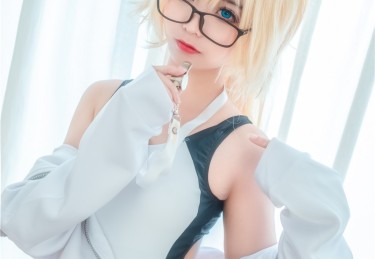 【麻豆app官网】夜私低语集：在柔和月光下，每一句低语都记录着不可言说的爱意